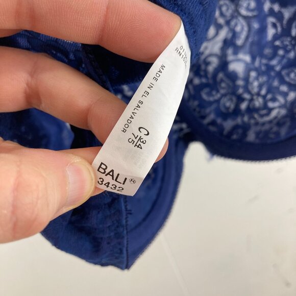 Bali blue lace underwire bra size 34C - Picture 4 of 4